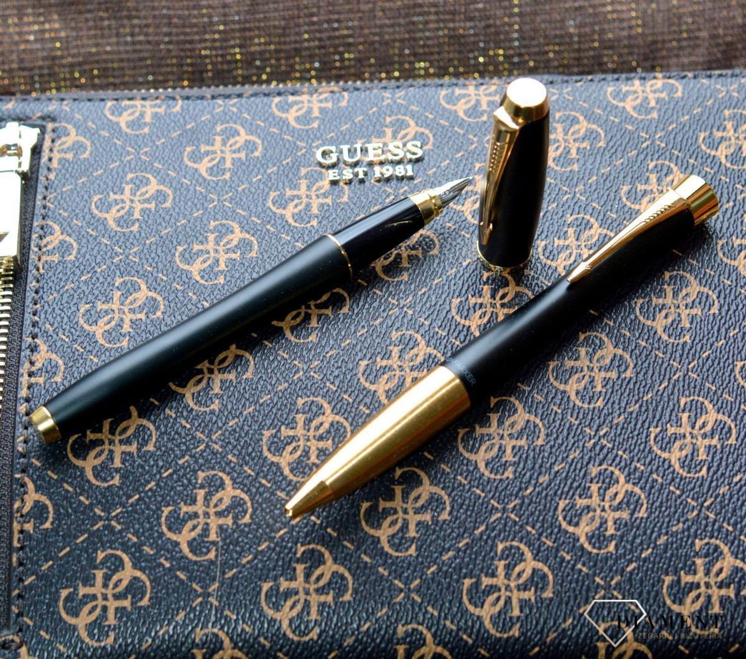 Zestaw Parker pióro + długopis czarno-złoty ⇨ Artykuły piśmiennicze ⇨ Fachowy produkt na miarę Twoich możliwości w przystępnej cenie od zegarki-diament.pl..jpg